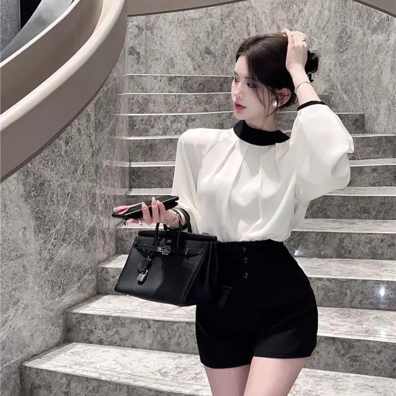 Temperament Lady Tops Vintage Blouses for Women 2025 Blusas Mujer De Mida O-neck Lantern Sleeve Loose Bandage Bow Blouse Shirts