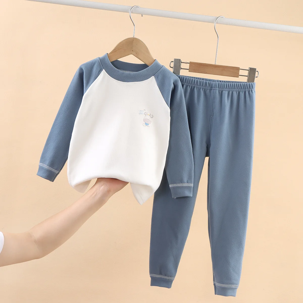 Children's velvet warm suit, autumn clothes and pants for big children, underwear for boys and girls, home clothes for babies Un