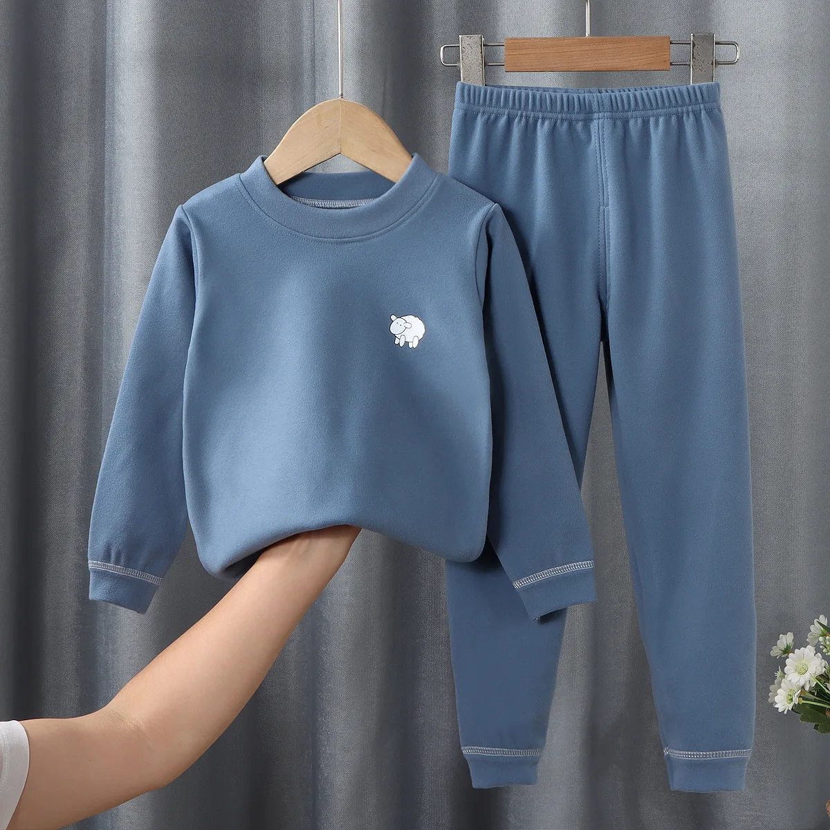Children's velvet warm suit, autumn clothes and pants for big children, underwear for boys and girls, home clothes for babies Un