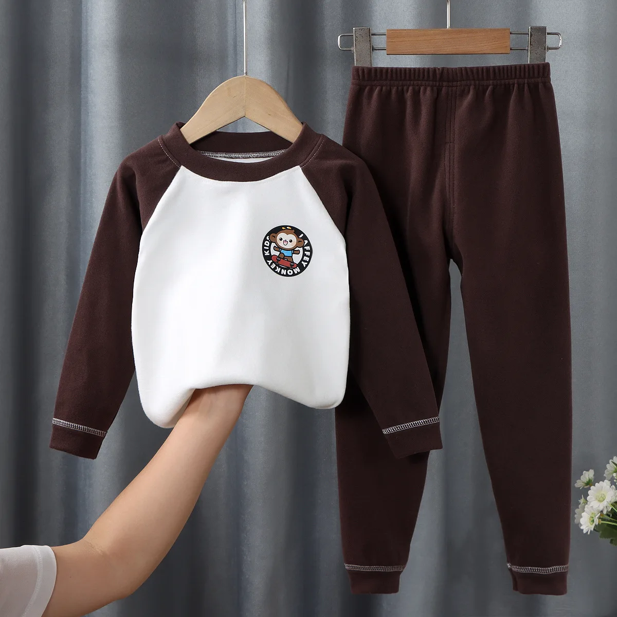 Children's velvet warm suit, autumn clothes and pants for big children, underwear for boys and girls, home clothes for babies Un