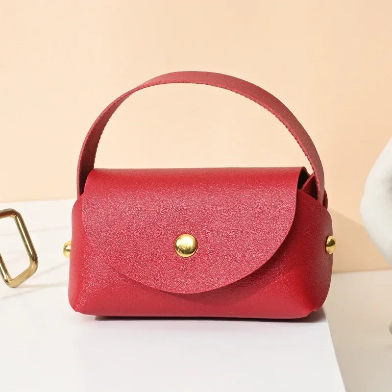 Creative Handbag Wedding Gift Box Bag Color Christmas Handheld Leather Gift Box Bag Buckle Square Gift Box Hasır Çanta Modellerı Creative Handbag Wedding Gift Box Bag Color Christmas Handheld Leather Gift Box Bag Buckle Square Gift Box Hasır Çanta Modellerı