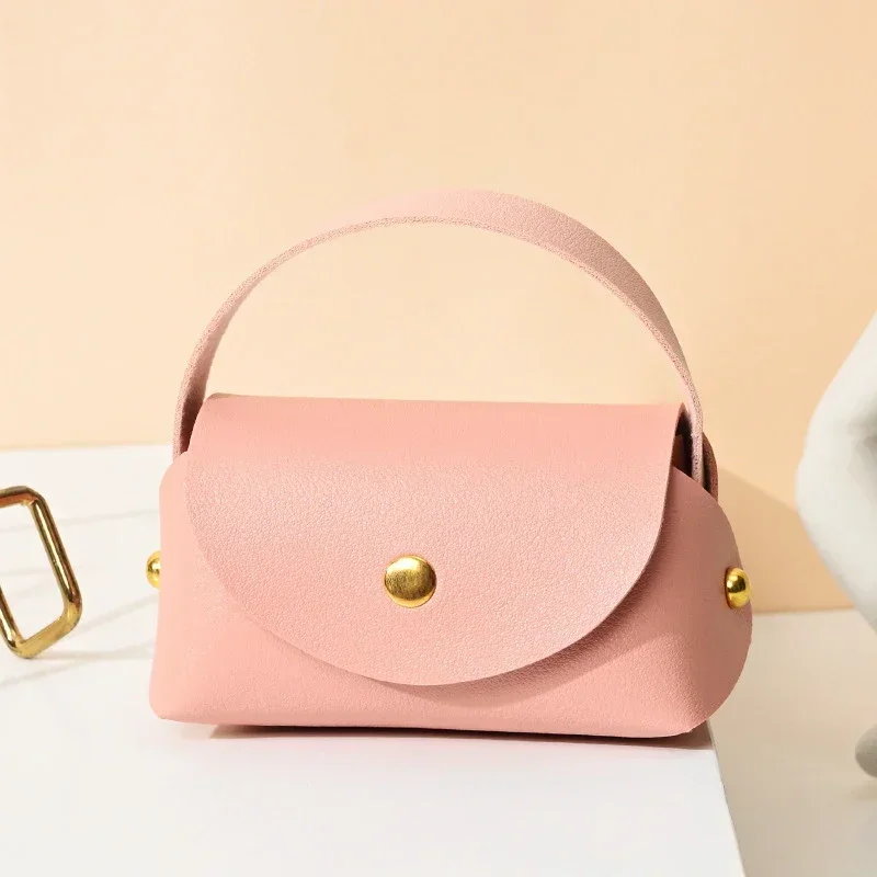 Creative Handbag Wedding Gift Box Bag Color Christmas Handheld Leather Gift Box Bag Buckle Square Gift Box Hasır Çanta Modellerı Creative Handbag Wedding Gift Box Bag Color Christmas Handheld Leather Gift Box Bag Buckle Square Gift Box Hasır Çanta Modellerı