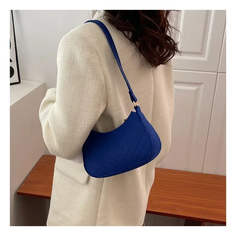 Stylish Women's Leather Tote Bag, Mini Crossbody Bag with Chain Strap, Solid Color Casual Underarm Shoulder Purse for Daily Use