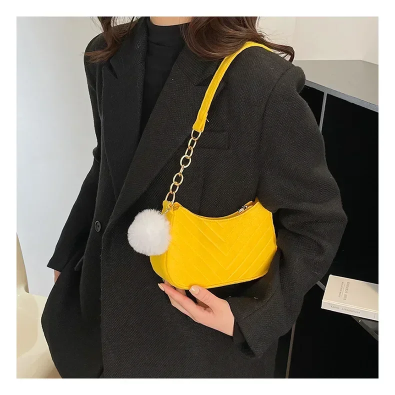 Stylish Women's Leather Tote Bag, Mini Crossbody Bag with Chain Strap, Solid Color Casual Underarm Shoulder Purse for Daily Use