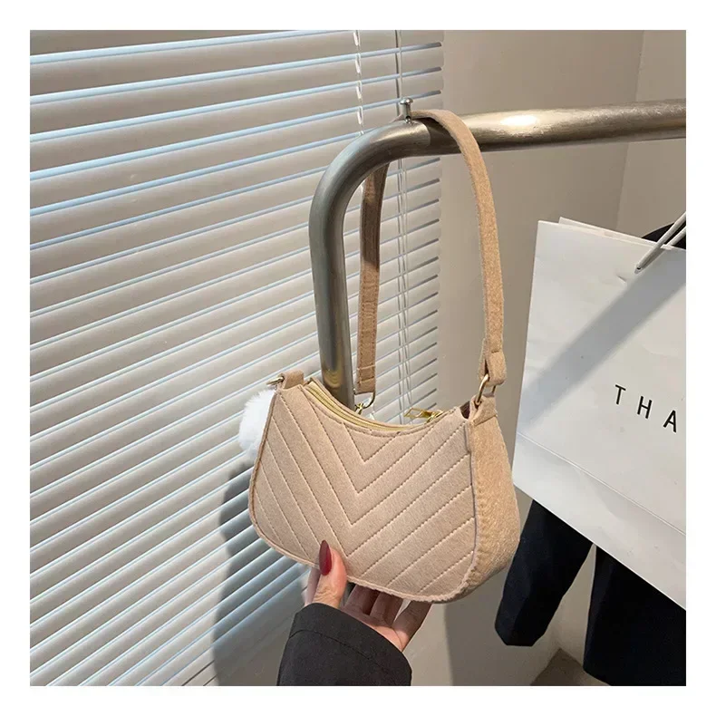 Stylish Women's Leather Tote Bag, Mini Crossbody Bag with Chain Strap, Solid Color Casual Underarm Shoulder Purse for Daily Use
