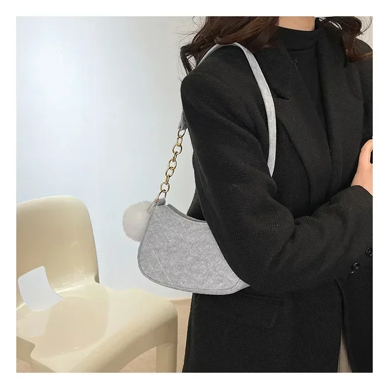 Stylish Women's Leather Tote Bag, Mini Crossbody Bag with Chain Strap, Solid Color Casual Underarm Shoulder Purse for Daily Use