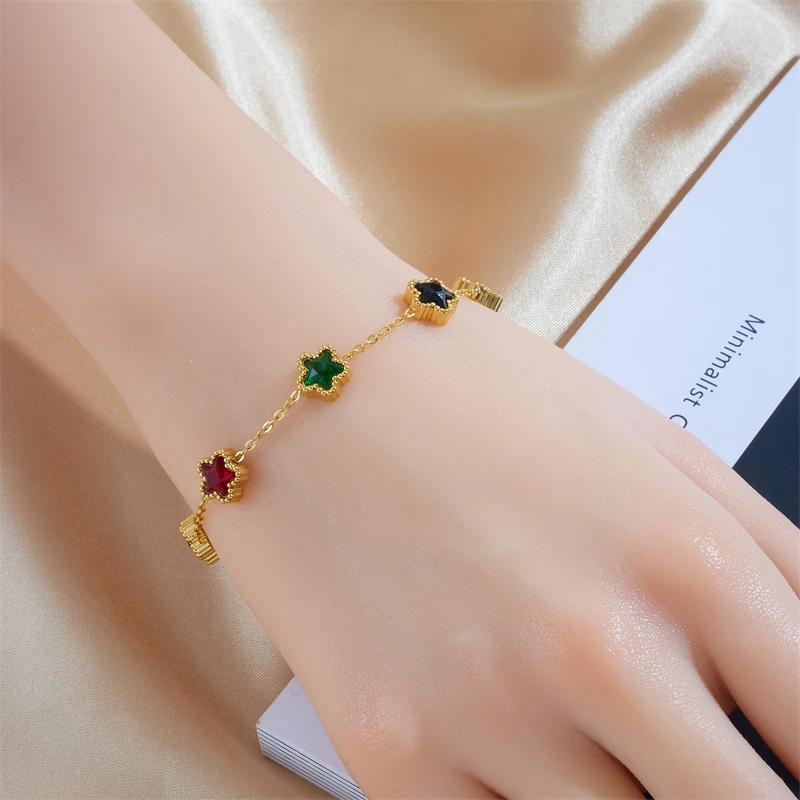 XIYANIKE 316L Stainless Steel Gold Color Five Leaf Flower Charm Bracelet For Women 2023 New Luxury Zircon Clover Bangle Jewelry