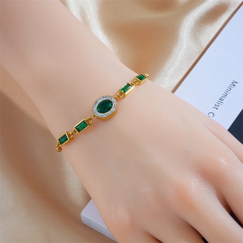 XIYANIKE 316L Stainless Steel Gold Color Five Leaf Flower Charm Bracelet For Women 2023 New Luxury Zircon Clover Bangle Jewelry